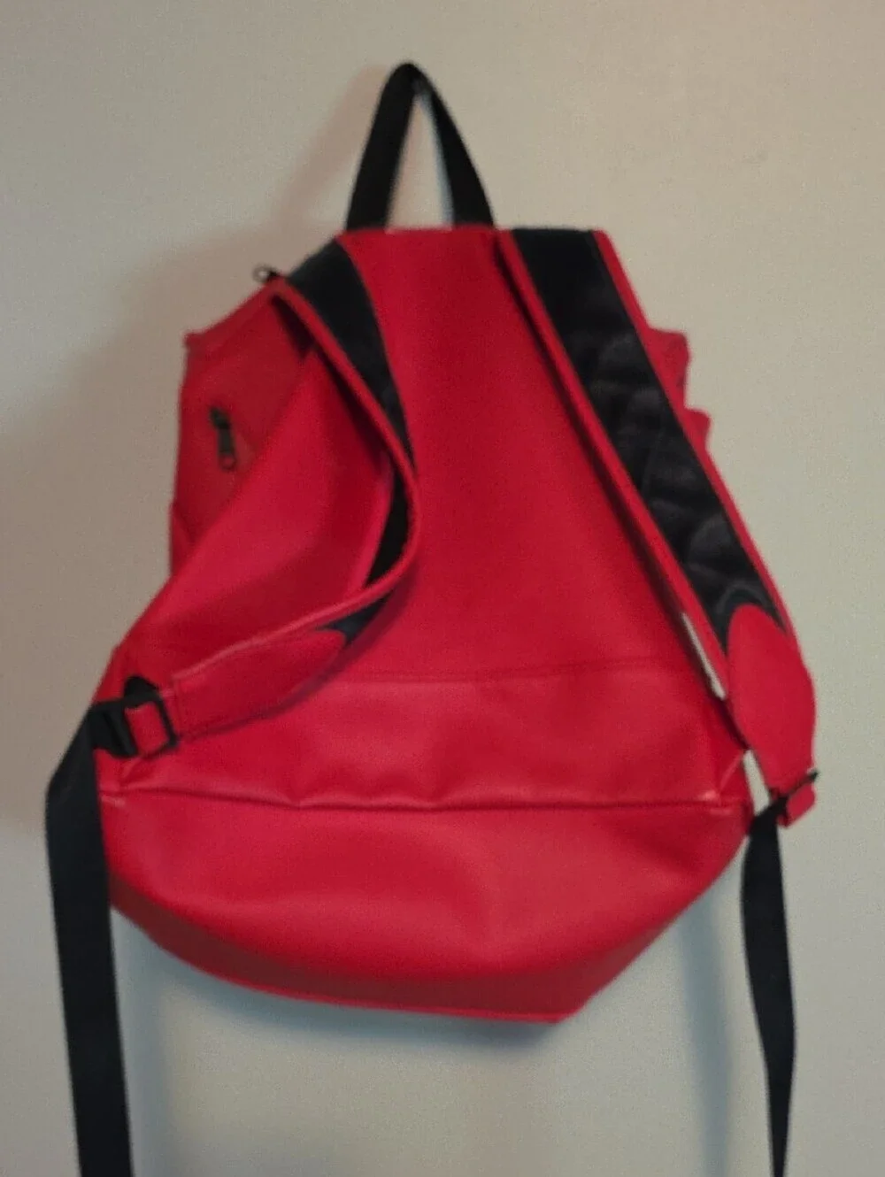 Hunter x Target Waterproof Red Backpack with Front Pocket